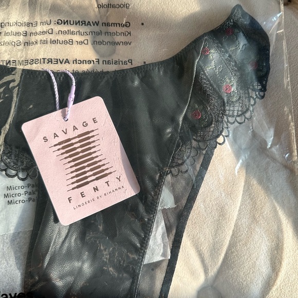 Savage X Fenty Black Caviar Renaissance Rose Brazilian Panty - Picture 10 of 14